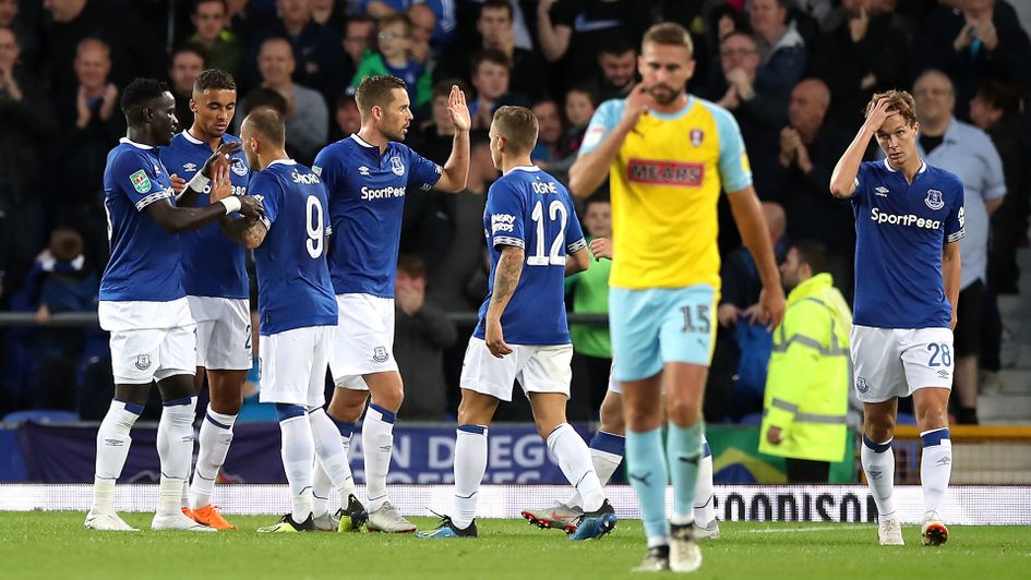 Everton celebrate v Rotherham