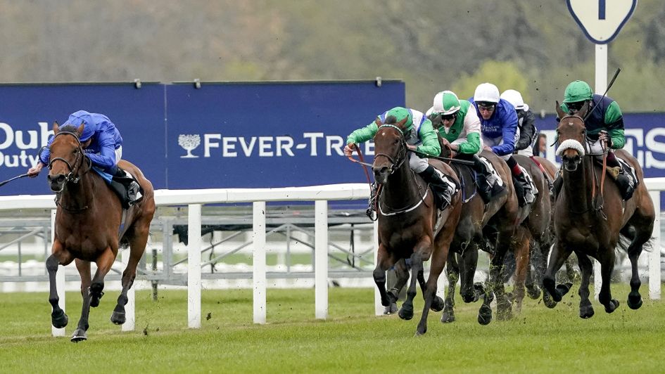 Creative Flair wins at Ascot