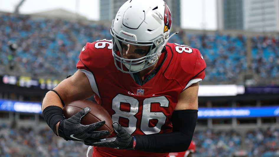 Zach Ertz celebrates a touchdown