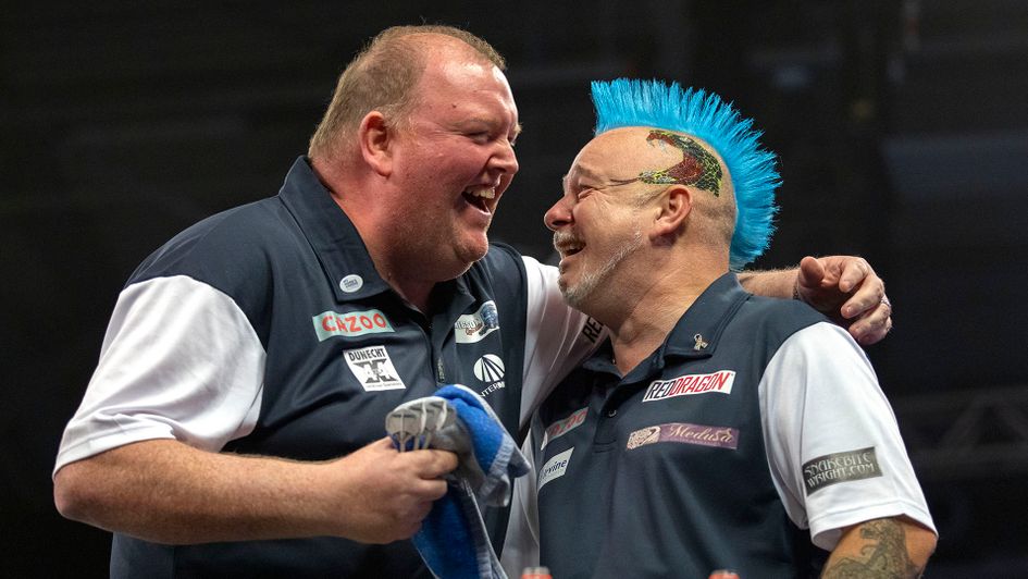John Henderson and Peter Wright (Picture: Lawrence Lustig/PDC)