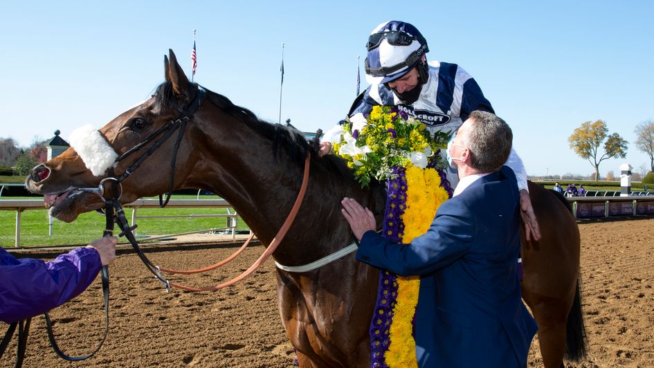 Kevin Ryan congratulates Tom Eaves on Glass Slippers