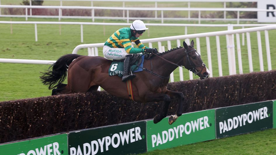 Majborough on his way to an emphatic victory