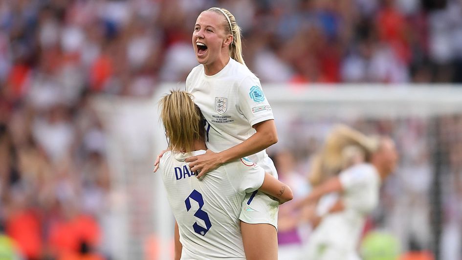 Beth Mead celebrates for England