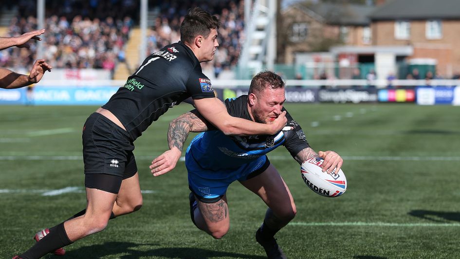 Josh Griffin scores for Hull FC