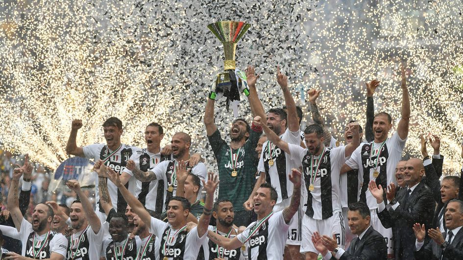 Gianluigi Buffon lifts the Serie A trophy for the last time with Juventus
