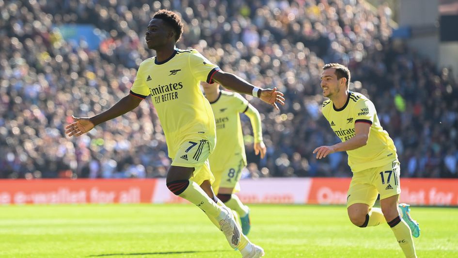 Bukayo Saka scores the winner as Arsenal beat Aston Villa