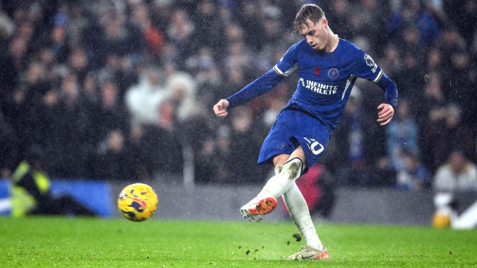 Cole Palmer takes a penalty for Chelsea