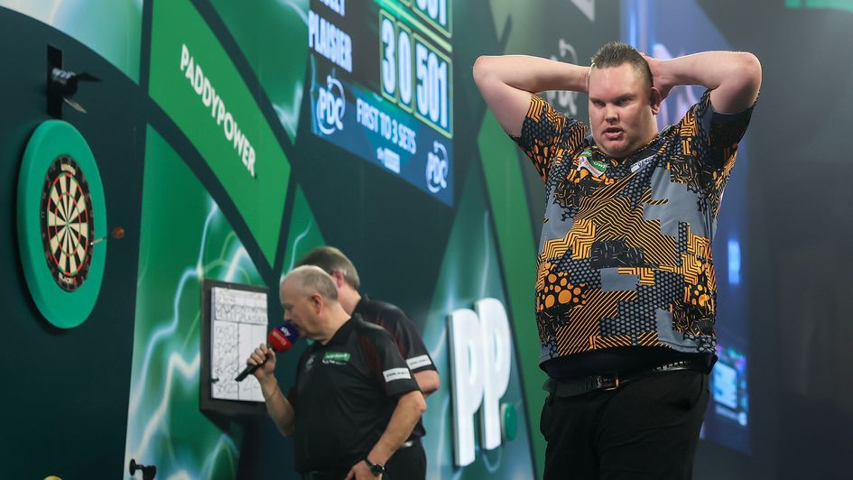 Wesley Plaisier celebrates his victory (Picture: PDC)
