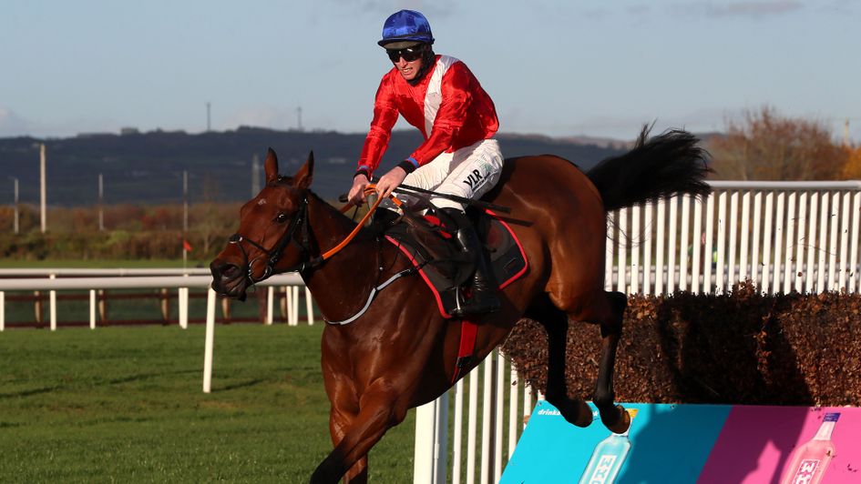 An impressive start over fences for Envoi Allen