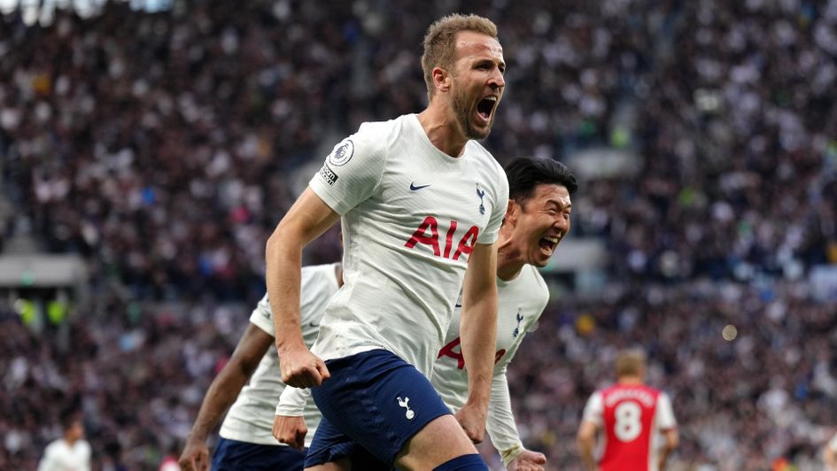 Harry Kane celebrates