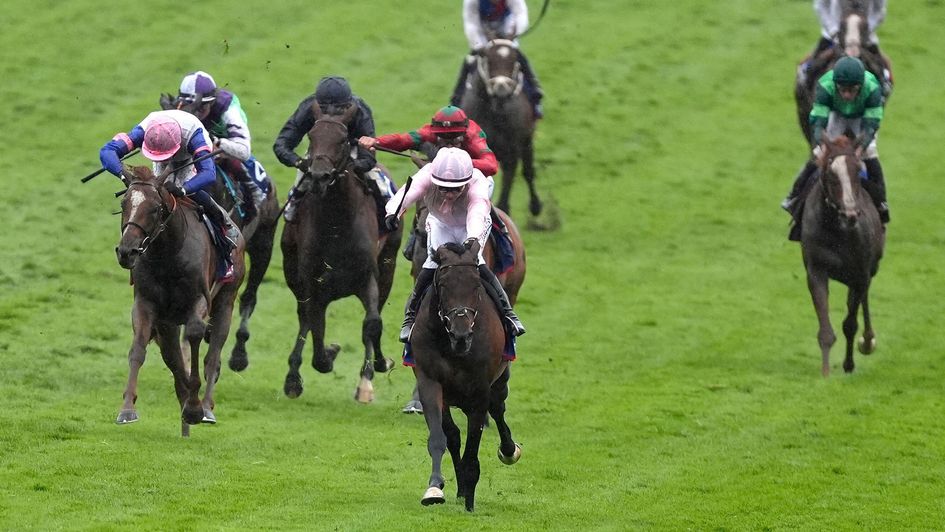 Benvenuto Cellini (right) finishes in the Betfred Derby