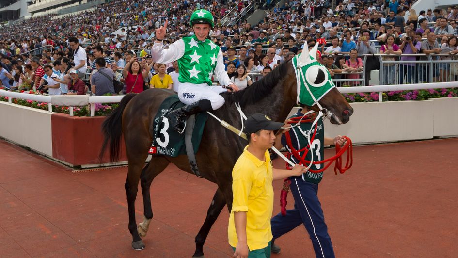 Willam Buick celebrates on Pakistan Star