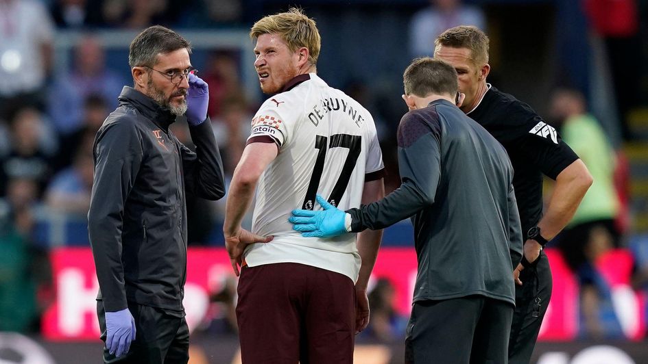 Kevin De Bruyne was forced off through injury against Burnley