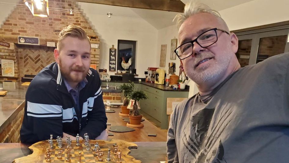 Dimitri Van den Bergh lived in Peter Wright's house during the first lockdown