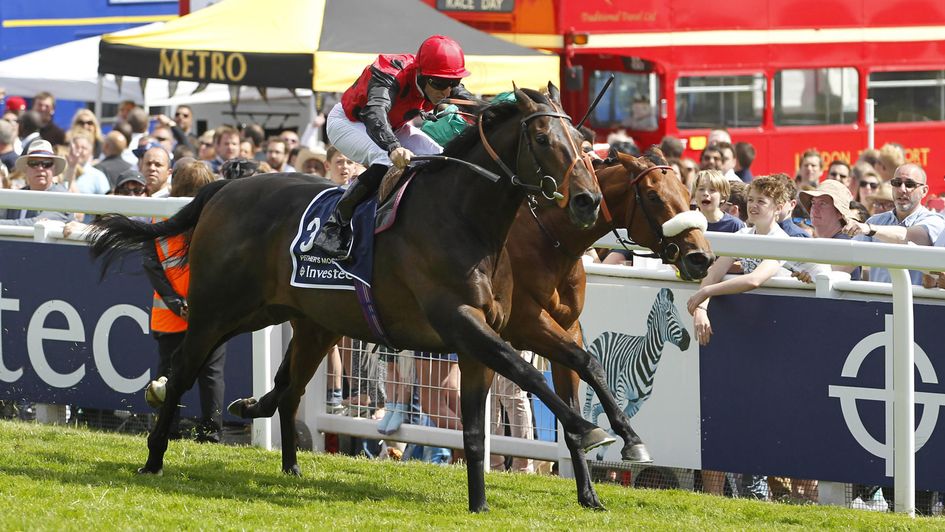 Pether's Moon wins at Epsom