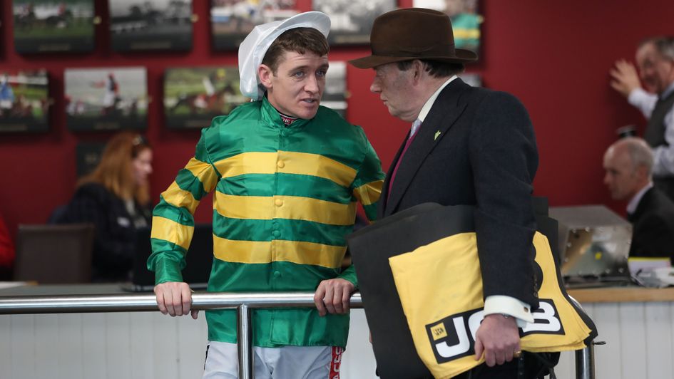 Barry Geraghty and Nicky Henderson in deep discussion