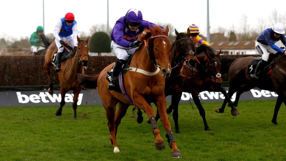 Mister Malarky winning at Kempton