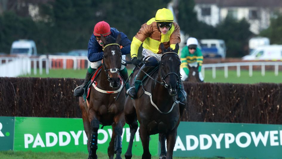 Galopin Des Champs has the measure of Fastorslow