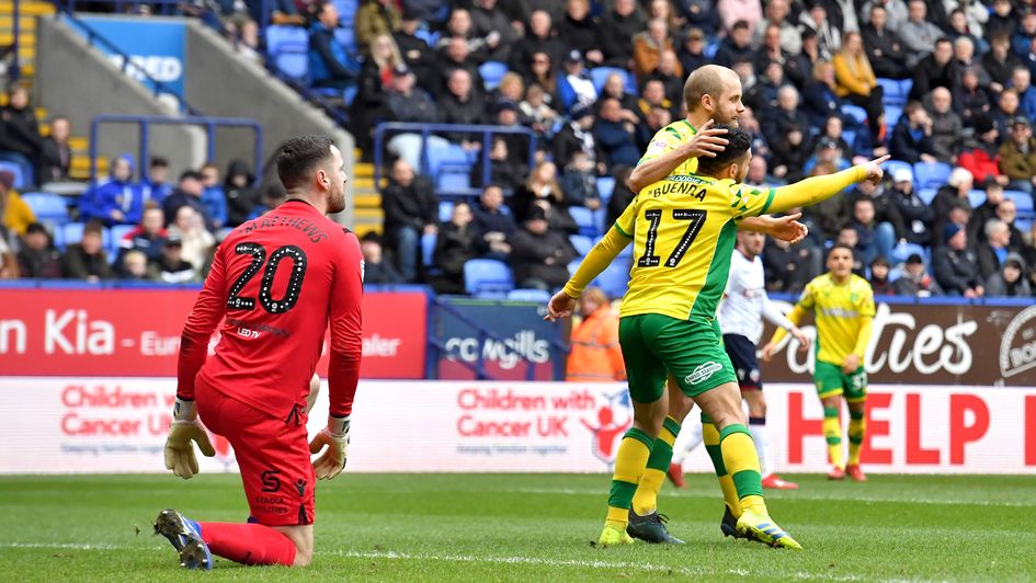 Emi Buendia celebrates his goal for Norwich at Bolton