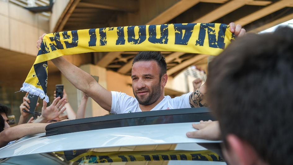 Mathieu Valbuena: Fener new boy