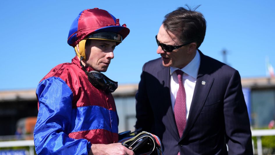 Ryan Moore and Aidan O'Brien chat after the win of Los Angeles