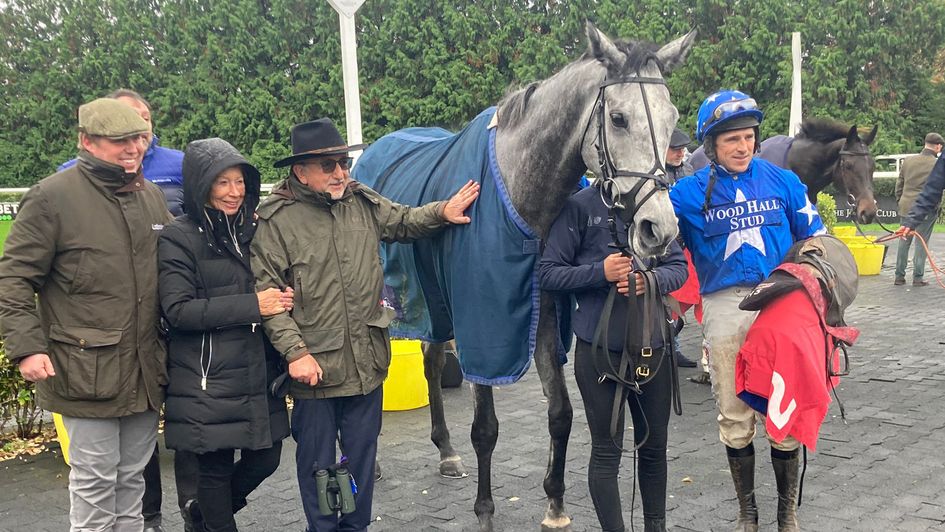 Lac De Constance pictured with Harry Skelton and connections