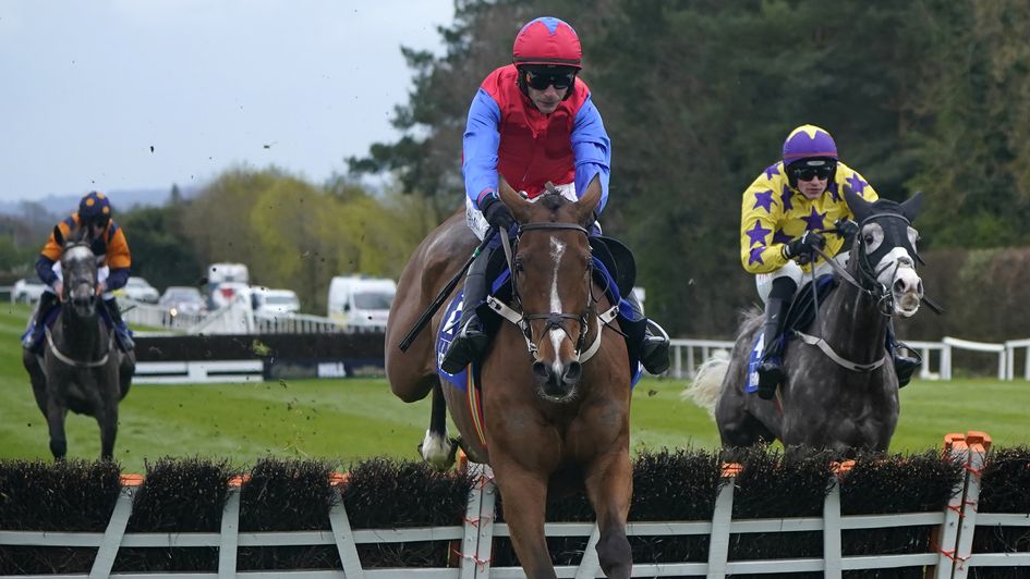 Facile Vega beating his stablemate at Punchestown