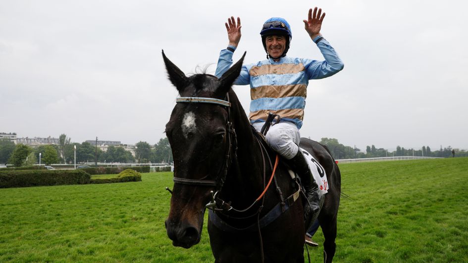 Davy Russell celebrates
