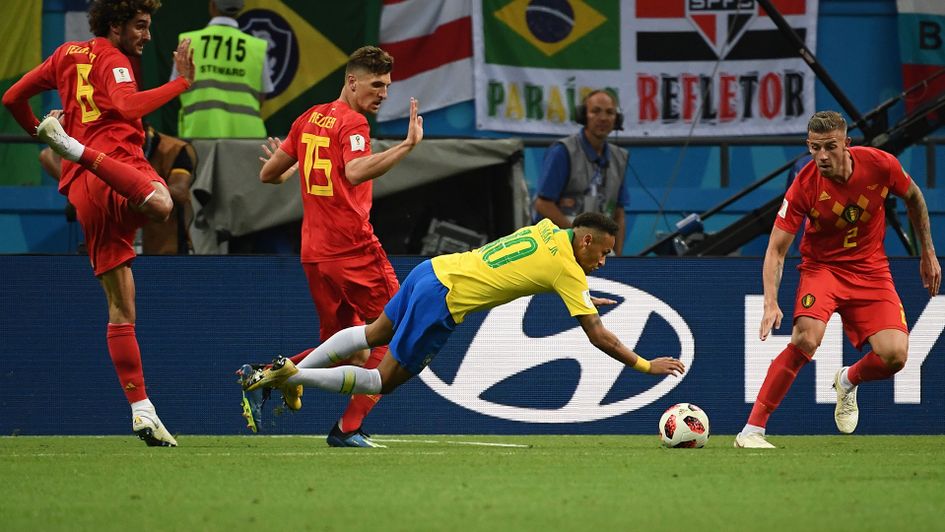 Neymar unsuccessfully tries to win Brazil a penalty