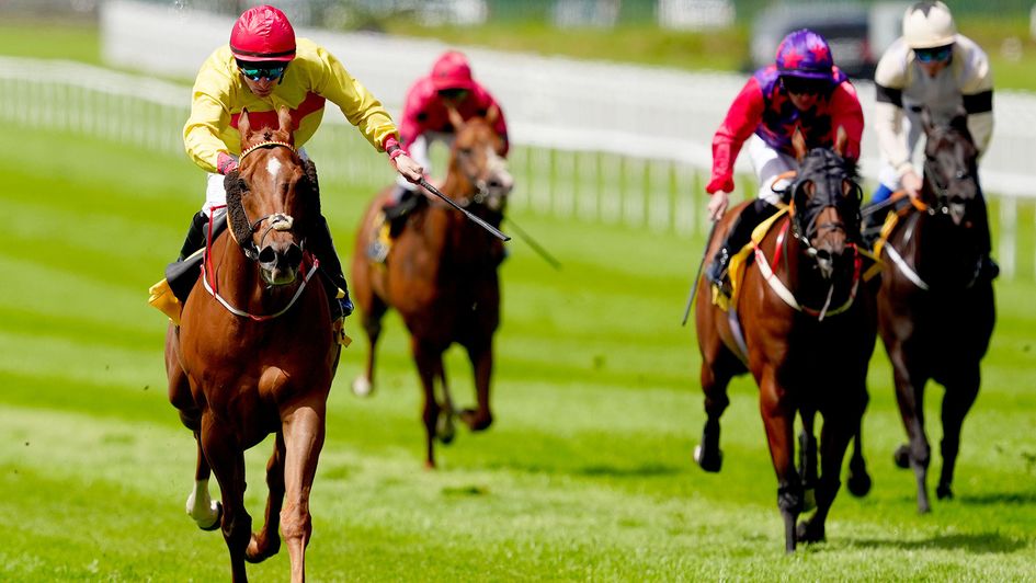 Genesis (left) wins the Rockingham
