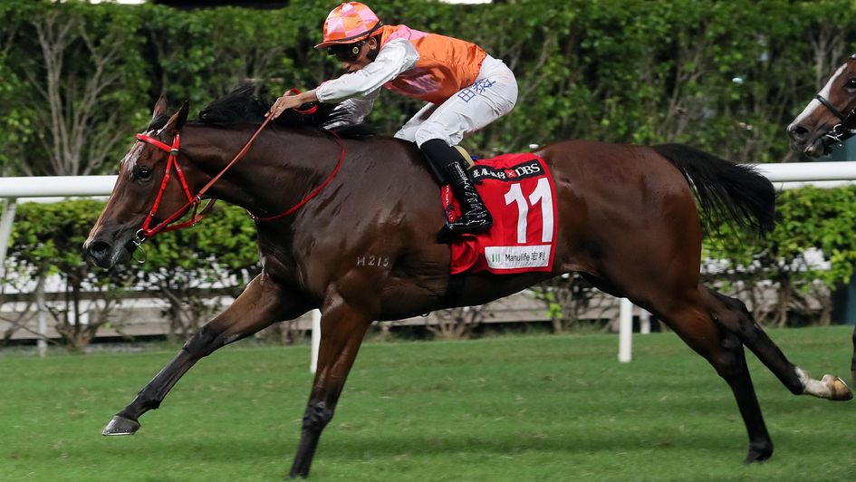 Helene Feeling scores at the Valley