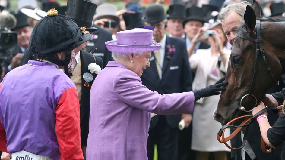 The Queen with her Gold Cup winner Estimate