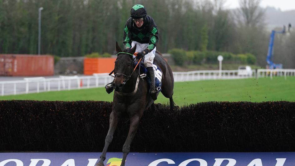 Iwilldoit is out on his own in the Coral Welsh National