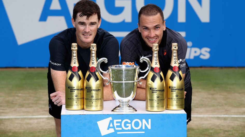 Murray and Soares took the title at Queen's 
