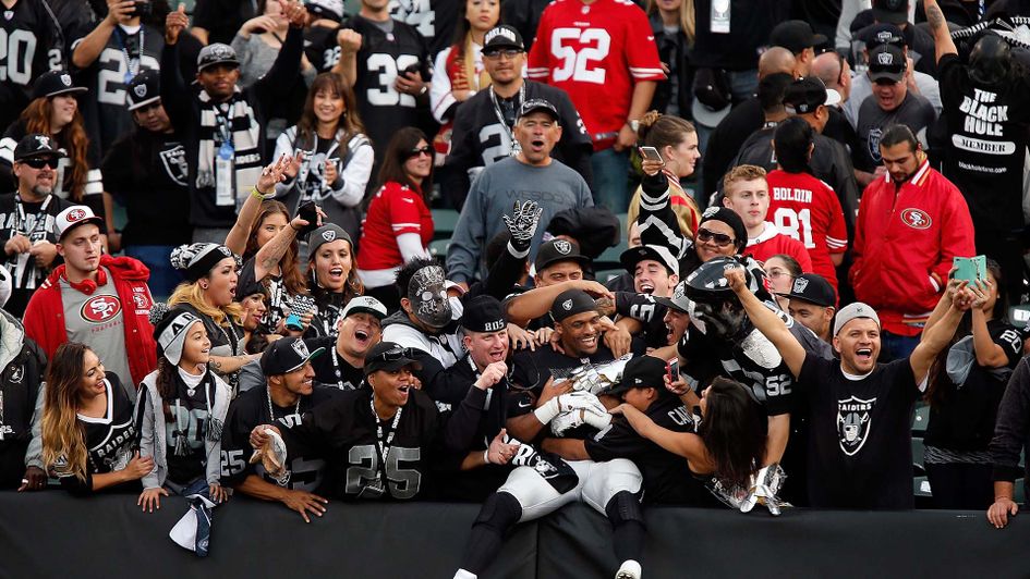 The Oakland Raiders take on the San Francisco 49ers at Levi's Stadium