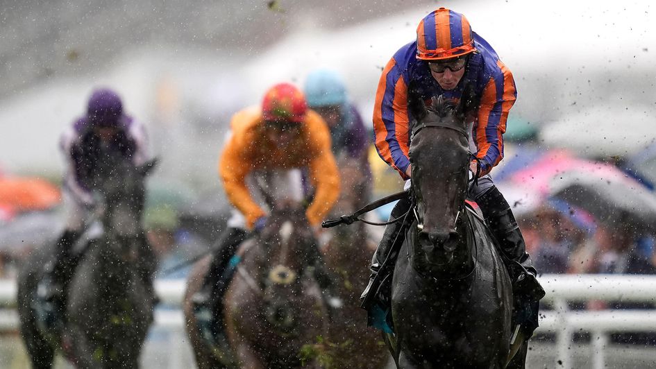 Ryan Moore and Whirl win the Nassau