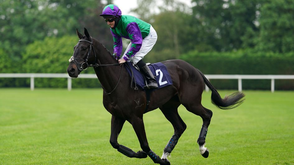 Liam Keniry - rode 1000th winner