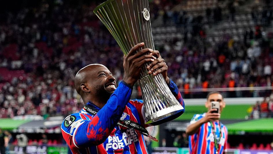 jean-philippe mateta lifts Conference League trophy for Crystal Palace