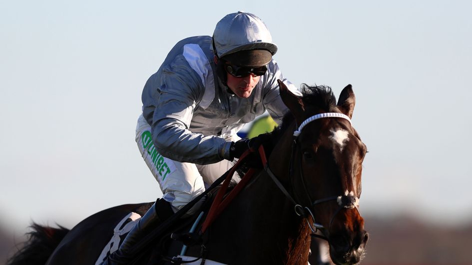 Santini on his way to victory at Newbury