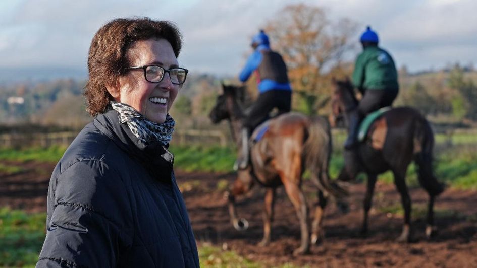 Venetia Williams watchers her team work (Debbie Burt/The Jockey Club)