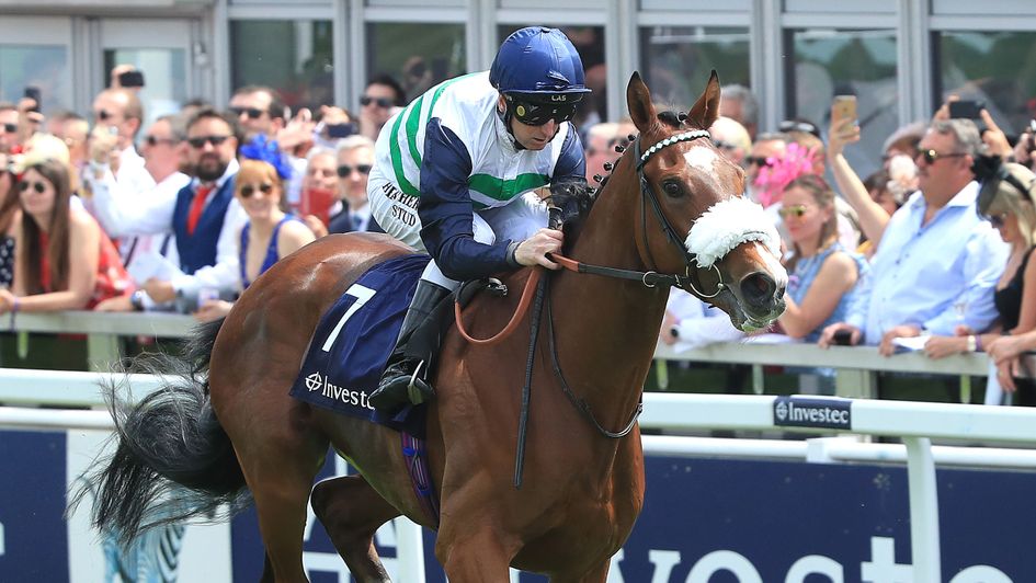 Martin Dwyer winning on Le Don De Vie on Investec Derby day