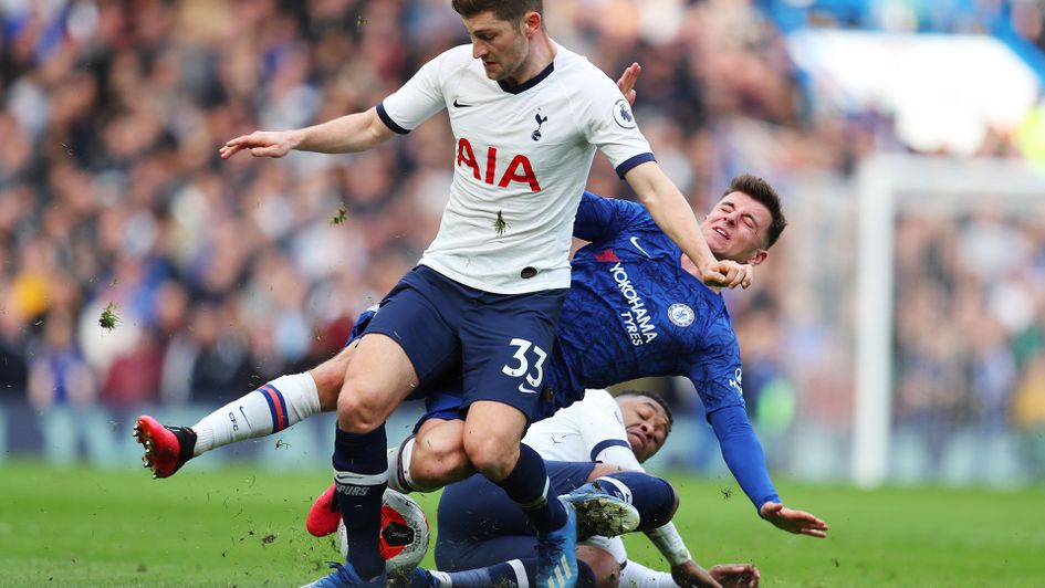 Ben Davies of Tottenham battles for possession with Chelsea's Mason Mount