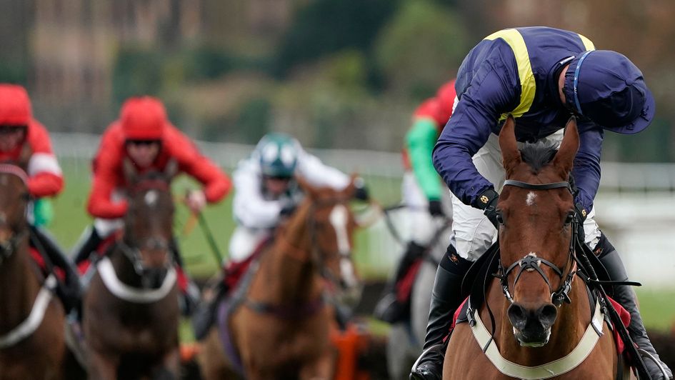 Fiddlerontheroof is in complete control at Sandown