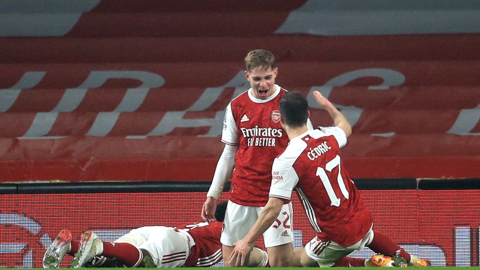 Emile Smith Rowe celebrates