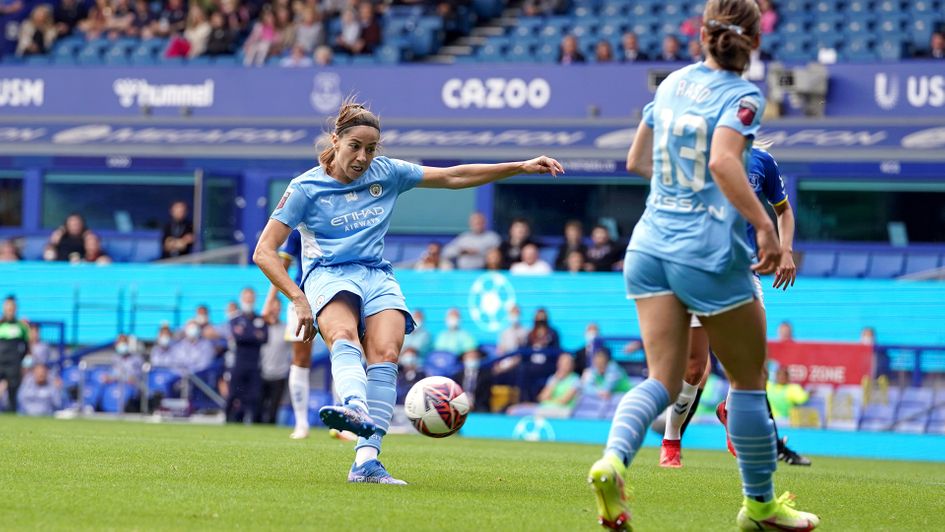 Manchester City's Vicky Losada scores against Everton