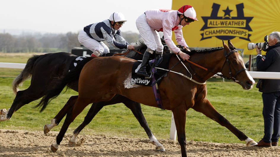 Living Legend edges a Newcastle thriller