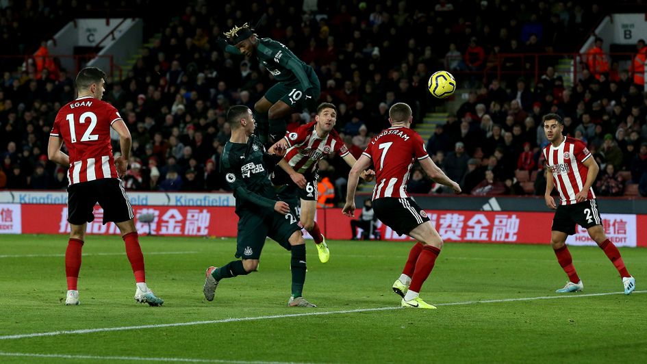Allan Saint-Maximin scores against Sheffield United