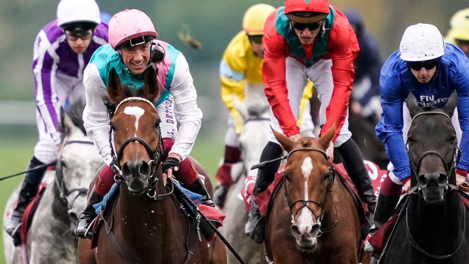 Enable wins the Arc under Frankie Detttori