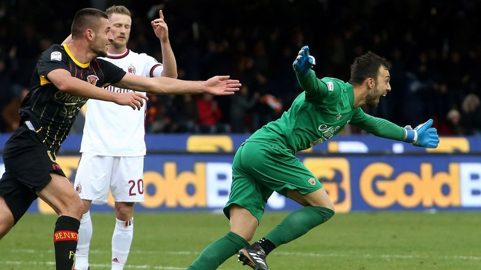 Alberto Brignoli celebrates his wonderful header