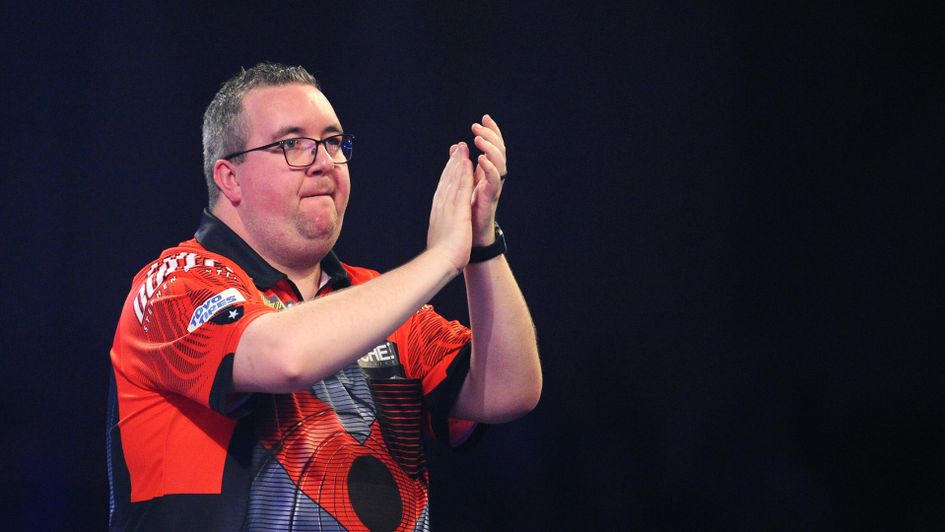 Stephen Bunting celebrates
